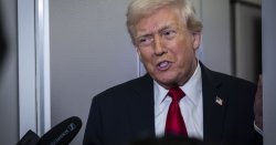 Trump makes massive eight word U-turn on Ukraine peace deal