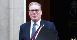 Keir Starmer could make 'yet another humiliating U-turn' on digital ID