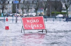 Met Office issues 33-hour warning as 4 areas urged to 'gather torches and batteries'