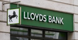 Lloyds to close another 95 bank branches in huge hammerblow to UK high street